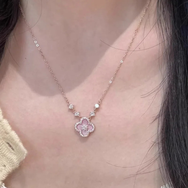 3– Fashion Pink Shell Crystal Flower Pendant Necklace For Women Pink Mother-Of-Pearl Four-Leaf Clover Jewelry Accessories