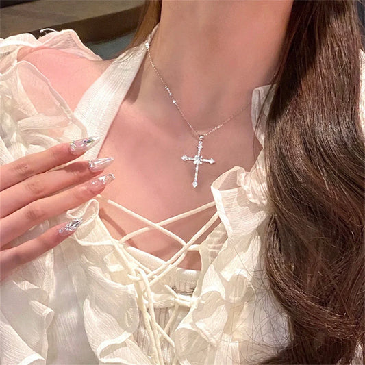 4– Elegant Crystal Cross Pendant Necklace Silver Color Star Ladies Necklace Fashion Party Jewelry Women Gift Wholesale